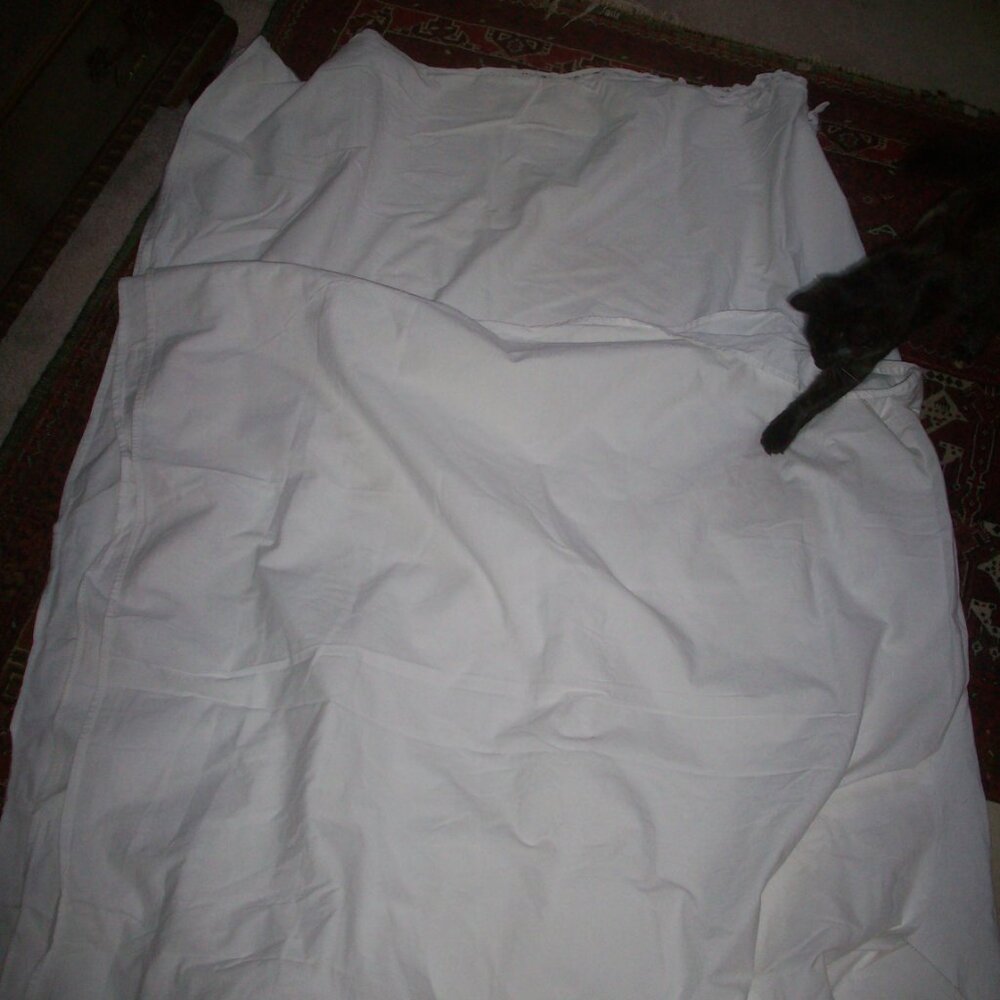 VTG Battenburg Lace Full Size Flat Sheet White 100% Cotton 79" x 90" - 2 Stains - Picture 10 of 12